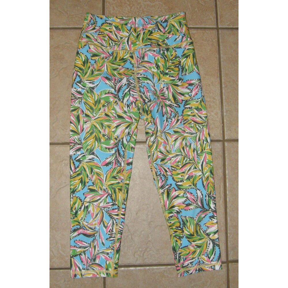 BECCO Colorful Tropical Print Sz Medium Stretchy Athletic Capri Cropped Leggings